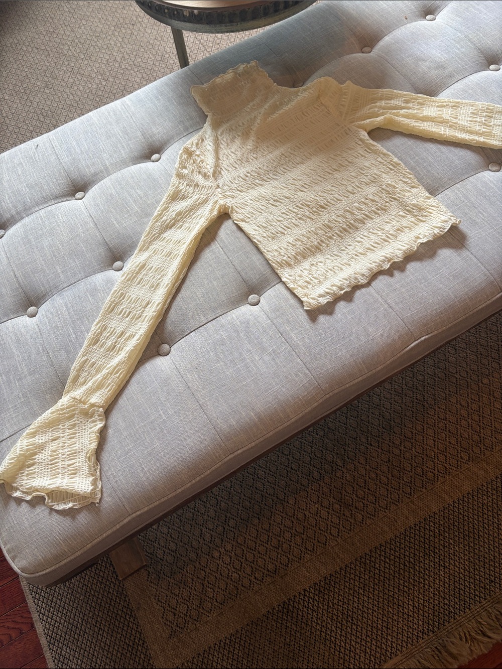 Honey Mango Yellow Scrunched Mesh Flare LS Turtleneck Top Size Small